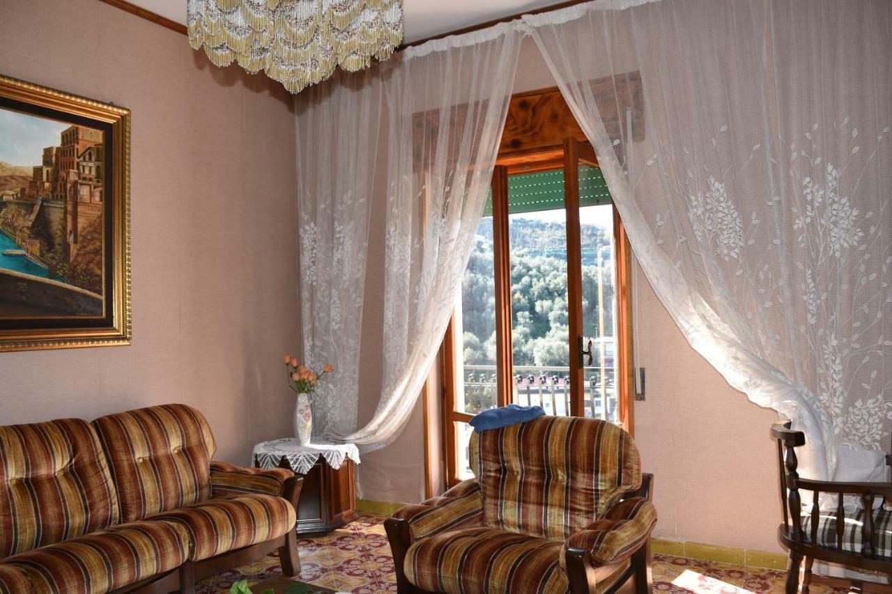 Casa Dei Limoni Apartman Massa Lubrense Kültér fotó