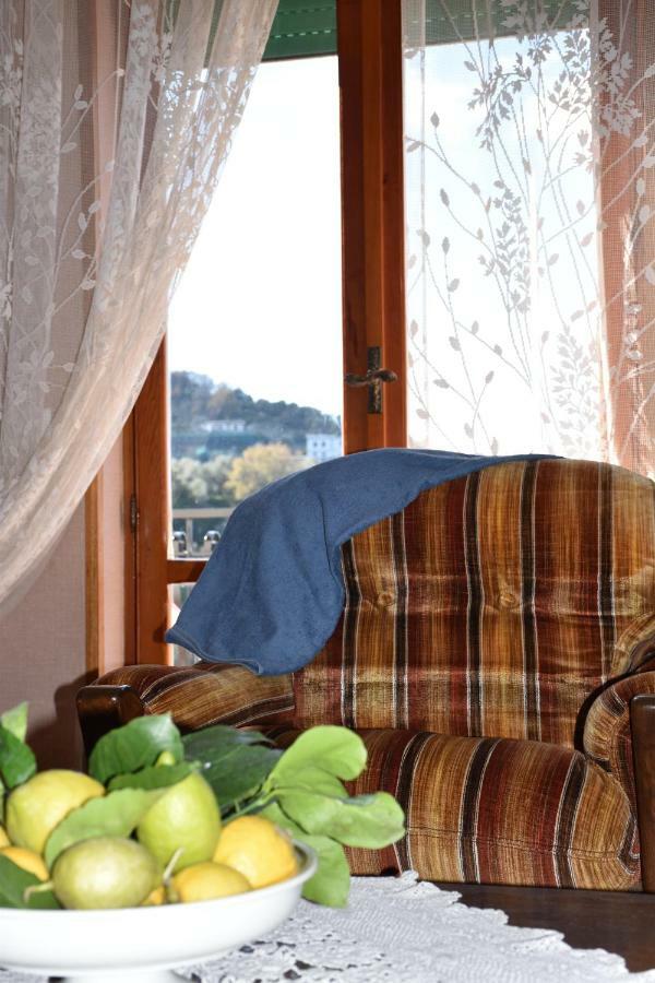 Casa Dei Limoni Apartman Massa Lubrense Kültér fotó